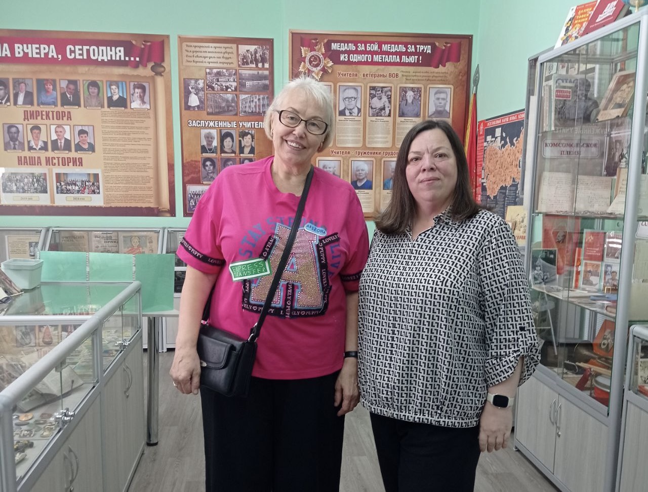 Мультимедиа и музей: сотрудники Исторического парка посетили школьный музей